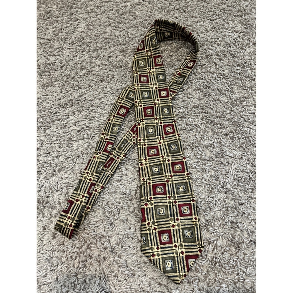 AXXA Mens 100% Silk Geometric Pattern Necktie‎ Imported Made in USA